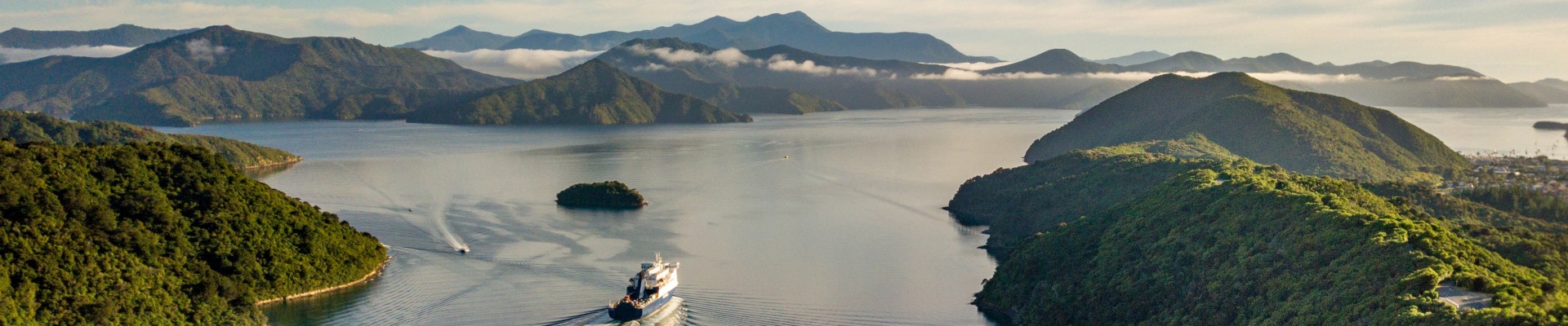 Discover...<br/>New Zealand