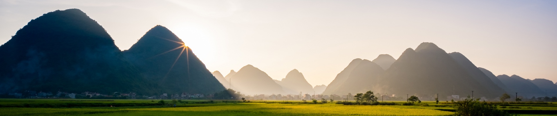 Discover...<br/>Vietnam