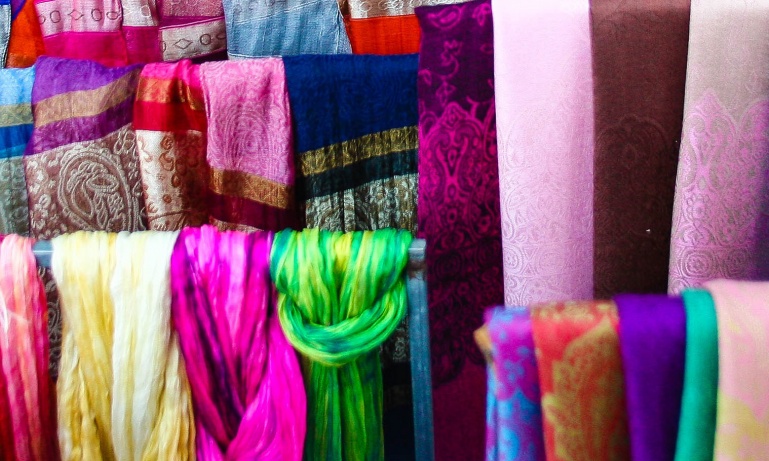 Discover...<br/>Hoi An