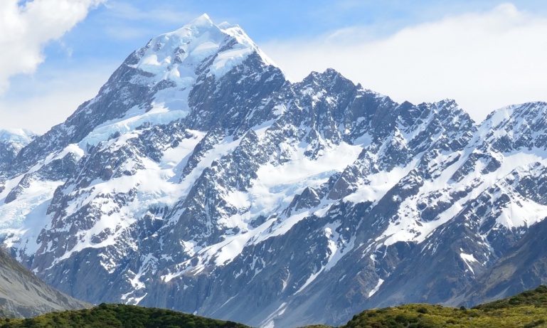 Discover...<br/>Mount Cook