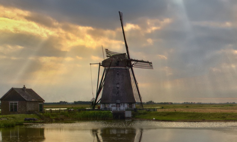 Discover...<br/>Netherlands