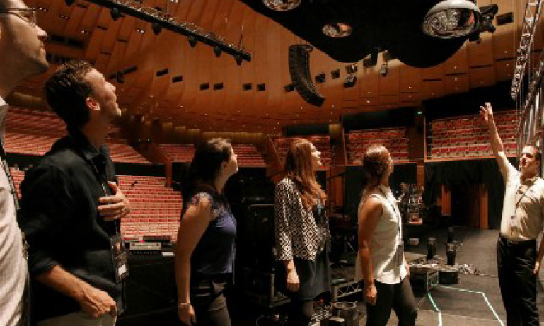 Sydney Opera House Guided Backstage Tour | Do Something Different